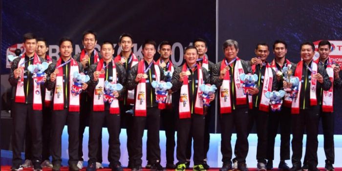 Tim Indonesia saat  berhasil meraih medali perunggu pada Piala Thomas 2018 yang digelar di Impact Arena, Thailand.