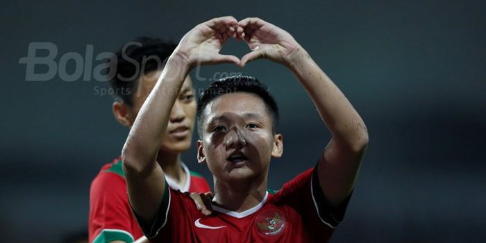 Selebrasi pemain tim nasional U-19 Indonesia, Syahrian Abimanyu, seusai mencetak gol ke gawang T