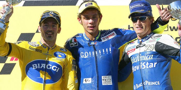 Max Biaggi, Valentino Rossi, dan Sete Gibernau.