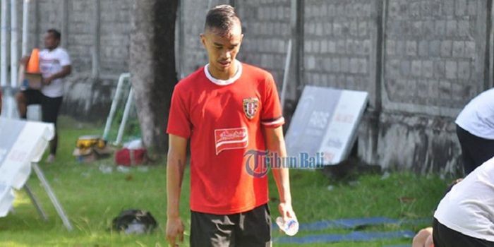 Dallen Deko, bek muda Bali United. 