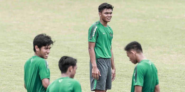 Rachmat Irianto saat menjalani pemusatan latihan timnas U-23 Indonesia di lapangan ABC Senayan, Jaka