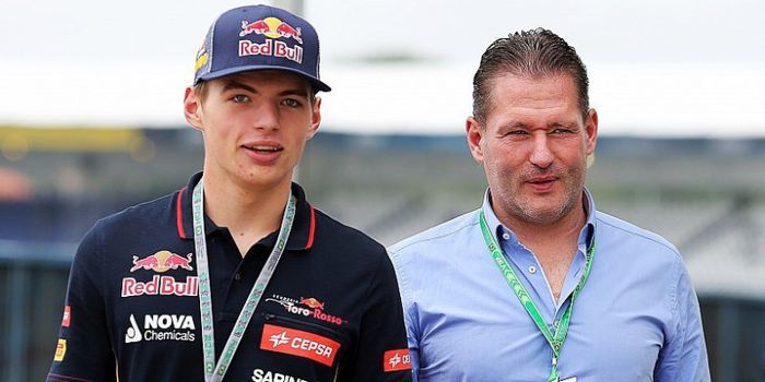 Jos Verstappen (kanan) dan Max Verstappen (kiri) di sirkuit Jerez pada musim 2015