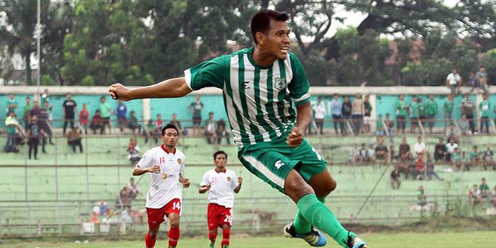 Aksi pemain PSMS Medan, Saktiawan Sinaga.