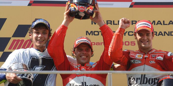 Valentino Rossi, Loris Capirossi, dan Carlos Checa.