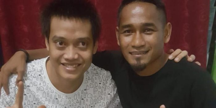 Potret Kurnia Meiga bersama pemain Persija Jakarta, Ramdani Lestaluhu pada Rabu (12/12/2018).