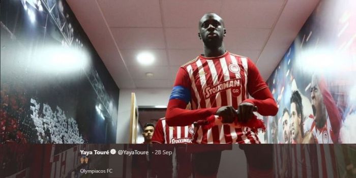 Mantan pemain Barcelona dan Manchester City asal Pantai Gading, Yaya Toure, bersiap laga bersama klu