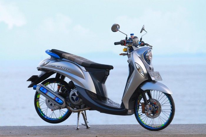 Modifikasi Motor Fino Warna Abu Abu