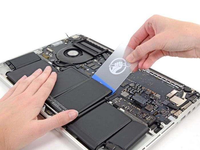 Замена аккумулятора macbook air