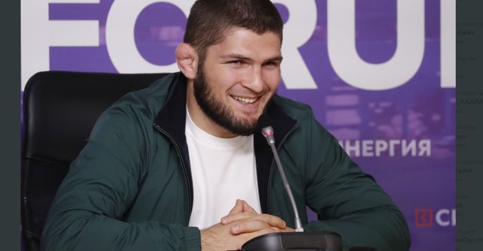 Khabib Nurmagomedov Bilang Begini Usai Dengar George St-Pierre Yakin Bisa Mengalahkannya