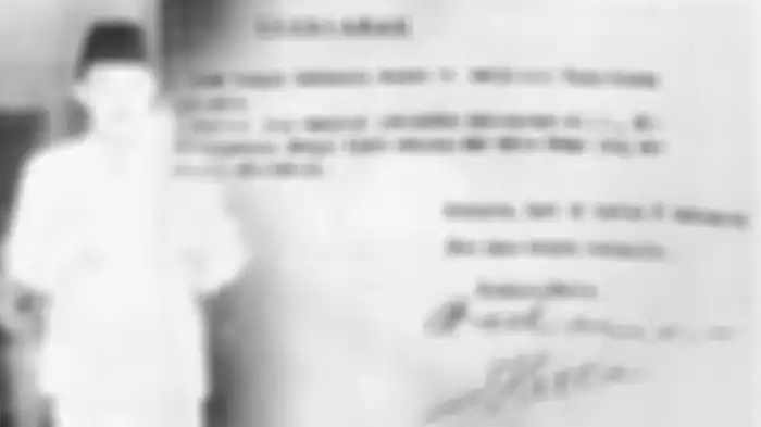 Jika diperhatikan, berita proklamasi tidak diterima secara bersamaan di seluruh Indonesia. Mengapa hal ini terjadi?