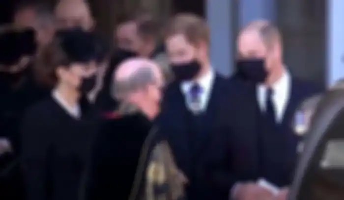 Pangeran William dan Harry setelah pemakaman Pangeran Philip.