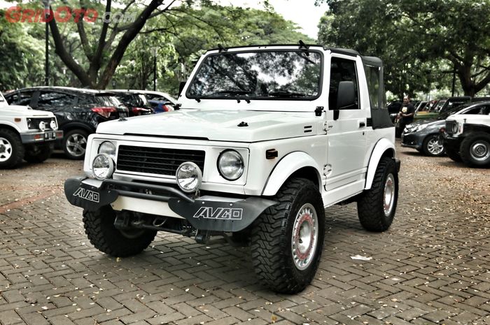 Suzuki Jimny Sierra Tampil Simpel dan Keren Bergaya Speed 