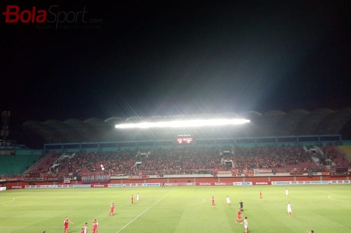 Suasana pertandingan Persija vs Borneo FC pada partai Grup D Piala Presiden 2019, Selasa (5/3/2019).