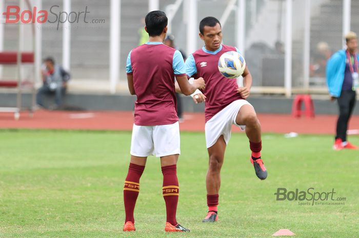 Penyerang PSM Makassar, Ferdinand Sinaga, sedang latihan jelang  laga AFC yang mempertemukan timnya dengan Kaya Futbol Club&ndash;Iloilo di Stadion Madya, Senayan, Jakarta Selatan (10/3/2020)