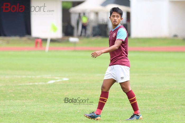 Pemain sayap PSM Makassar, Bayu Gatra, ketika sedang latihan jelang laga AFC yang mempertemukan timnya dengan Kaya Futbol Club&ndash;Iloilo di Stadion Madya, Senayan, Jakarta Selatan (10/3/2020)