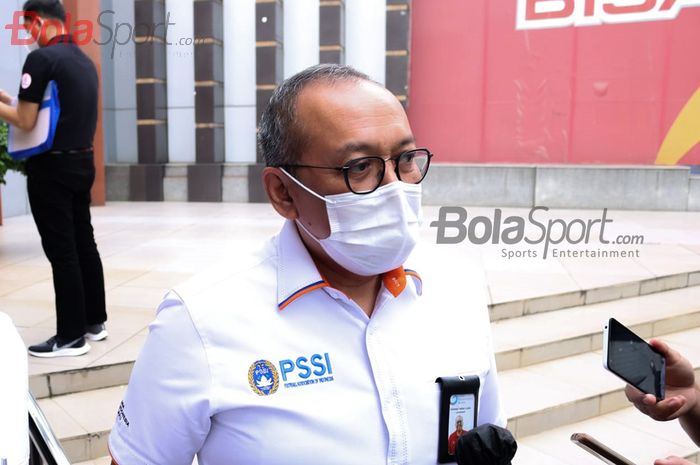 Direktur Utama PT Liga Indonesia Baru (LIB), Akhmad Hadian Lukita, siap menggelar turnamen pra-musim di 4 kota.