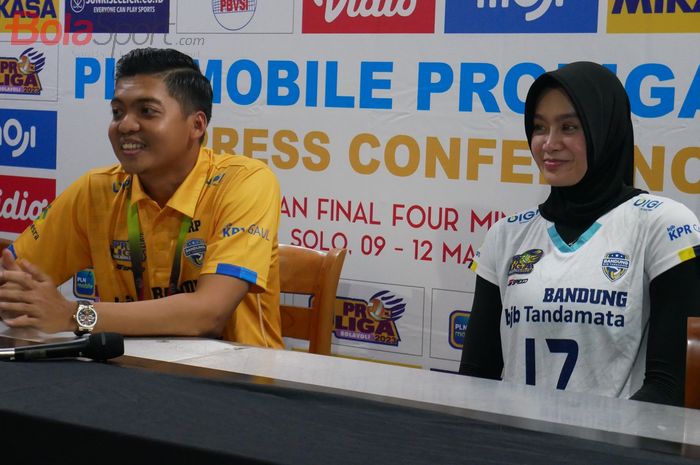 Pemain Bandung BJB Tandamata, Wilda Siti Nurfadhilah, pada konferensi pers usai pertandingan kontra Gresik Petrokimia Pupuk Indonesia di GOR Sritex Arena, Solo, Jawa Tengah, Kamis (9/3/2023)