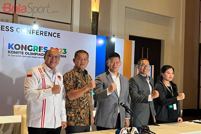 Konferensi pers usai penetapan Raja Sapta Oktohari dan Ismail Ning sebagai Ketum dan Waketum NOC, periode 2023-2027, di kawasan Senayan, Jakarta Selatan, Jumat (30/06/2023).