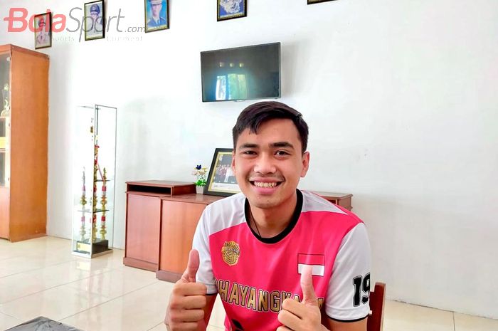 Atlet Timnas Putra Voli Indonesia, Fahreza Rakha Abhinaya, yang ditemui di sela sela persiapan menuju AVC Challenge Cup 2023, di Sentul, kawasan Bogor, Selasa (04/07/2023).