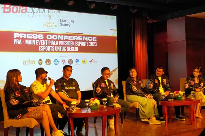 Konferensi Pers Pra-Main Event Piala Presiden Esports 2023, yang diselenggarakan di Djakarta Theater, Jakarta, Jumat (13/10/2023).