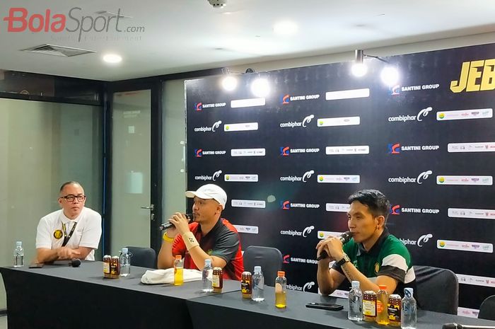 Konferensi Pers usai pertandingan CEO Match antara Valentino Jebret dan Desta Mahendra pada acara The Juara, di Tennis Indoor Senayan, Gelora Bung Karno, Jakarta, Rabu (29/11/2023).