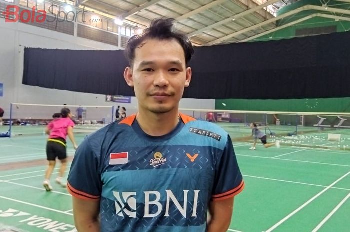 Pebulu tangkis ganda campuran Indonesia, Rinov Rivaldy, di pelatnas Cipayung, Jakarta, Rabu (8/5/2024).