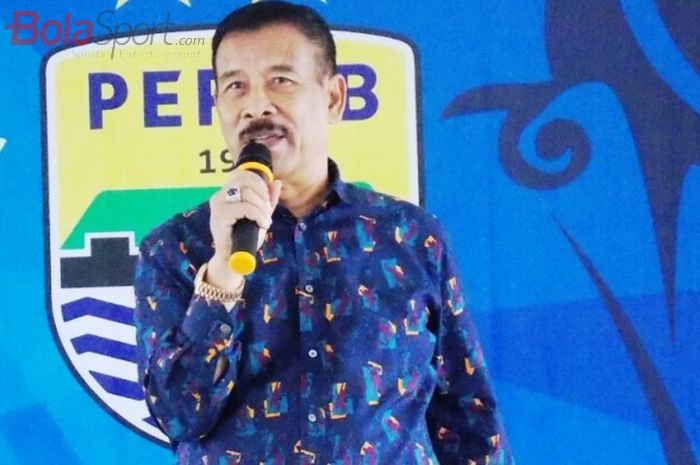   Manajer Tim Persib Bandung, Umuh Muchtar.  