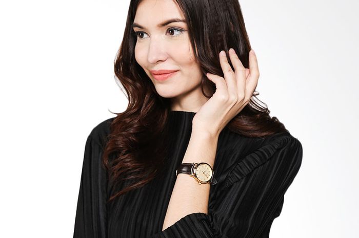 Tanpa Disadari Cara Moms Pakai Jam Tangan Cerminkan Kepribadian Semua Halaman Nakita