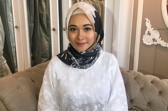 Ingin Rasakan Sensasi Berbeda, Poppy Bunga Harap Melahirkan Normal