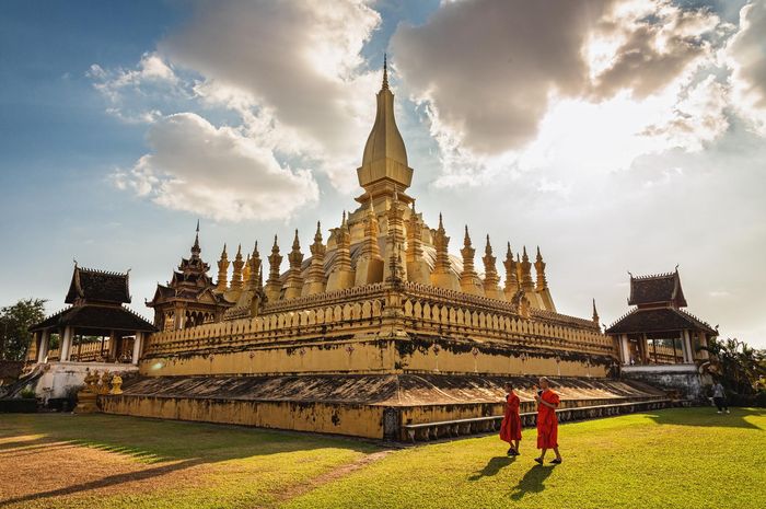 970 Gambar Rumah Adat Laos Gratis Terbaik
