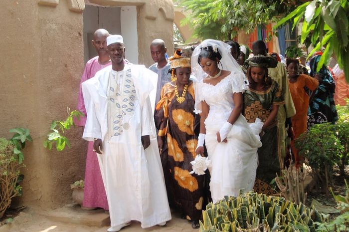 Deretan Kisah Paling Tragis Bocah Yang Dipaksa Kawin Muda