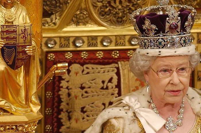 Terbiasa Makan Enak di Istana, di Negara Ini Ratu Elizabeth II Malah