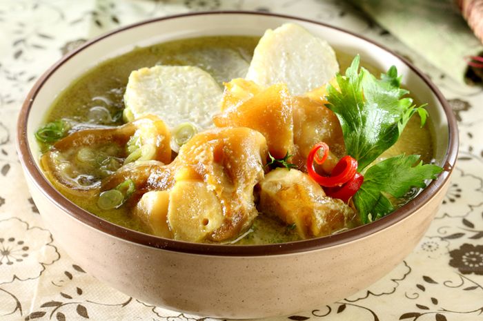 Ini Dia Resep Jitu Membuat Lontong Kikil yang Enak Untuk ...