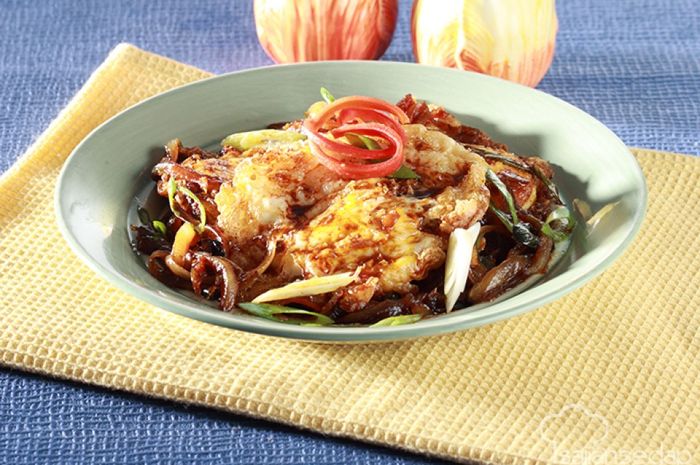 Jangan Berani Meremehkan Kelezatan Telur Ceplok Tumis Jangan Berani Meremehkan Kelezatan Telur Ceplok Tumis