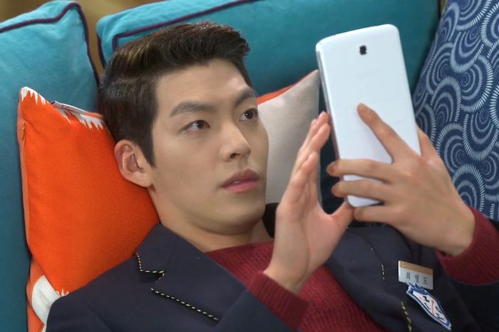 7 Hal yang Enggak Boleh Kita Omongin via Chat. Sudah Tahu? - CewekBanget