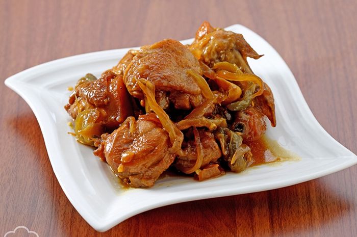 Ayam Tumis Tomat Hijau