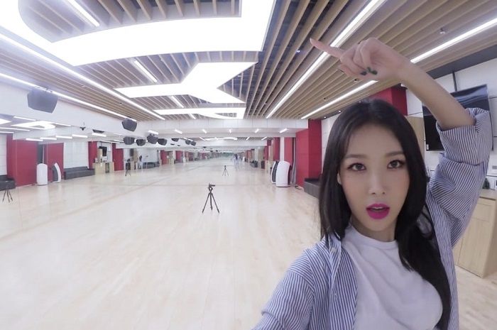 Yubin Perlihatkan Sekilas Gedung Baru Jyp Entertainment Kece Banget Semua Halaman Grid