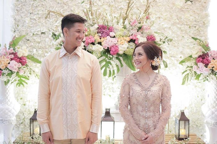 Begini Tips Menata Meja Makan Ala Acara Lamaran Tasya Kamila