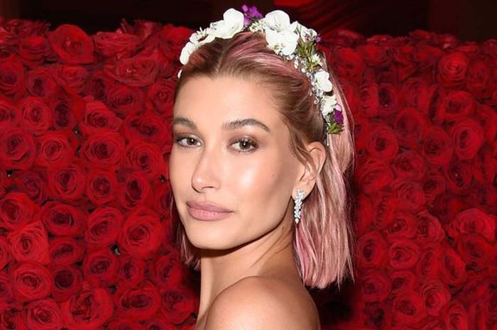 10 Fakta Unik Tentang Hailey Baldwin Yang Jarang Diketahui
