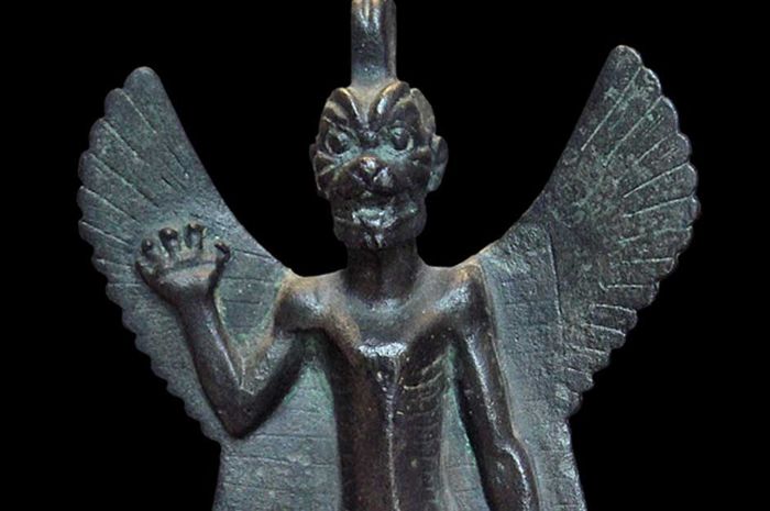 53 Hantu Hantu Patung Terbaru