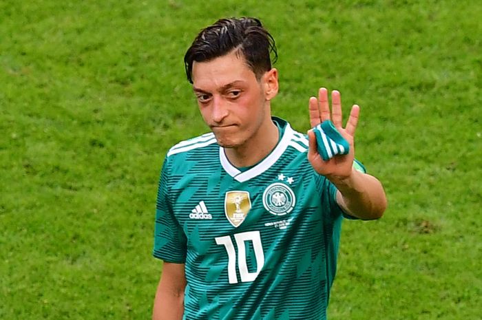 Mesut Ozil pensiun dari Tim Nasional Jerman