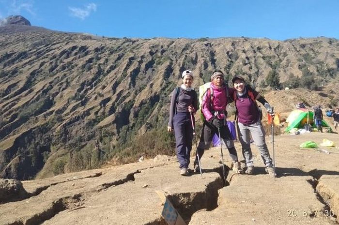 Download 960 Gambar Gunung Rinjani Saat Ini Terbaik Gratis