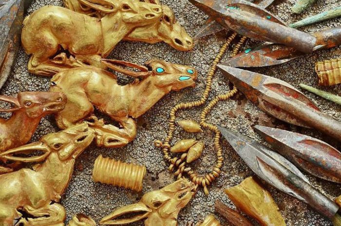 Unduh 77 Koleksi Gambar Emas Harta Karun Keren 