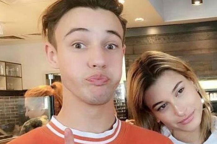 Sebelum Justin Bieber 3 Seleb Cowok Ini Pernah Dekat Dengan