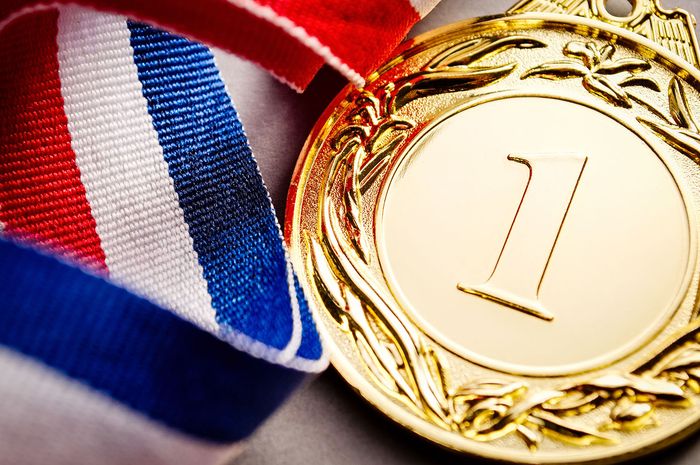 Raih Medali Emas, 3 Hadiah Ini Diberikan Pemerintah untuk ...