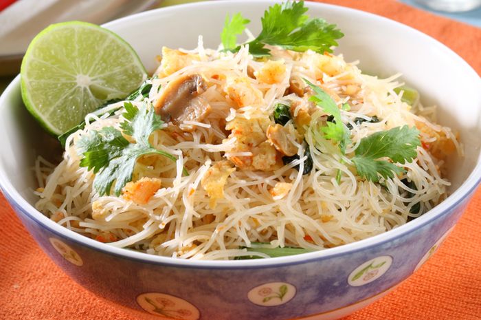 Resep Bihun Goreng Bumbu Ebi Enak, Menu Praktis Namun ...