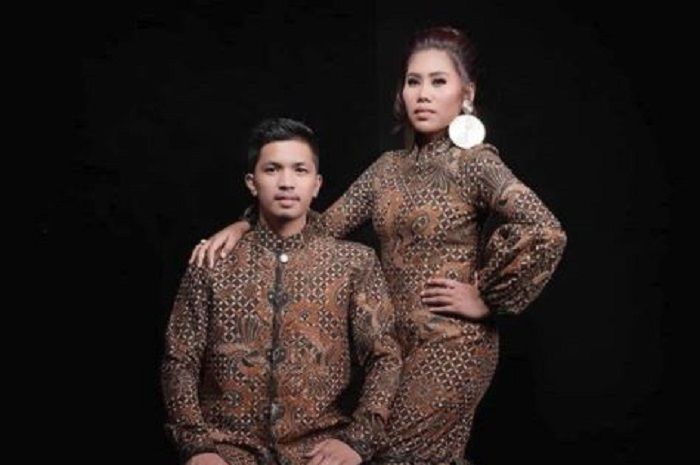 Calon Suami Evi Masamba Tuliskan Kata Kata Romantis Jelang