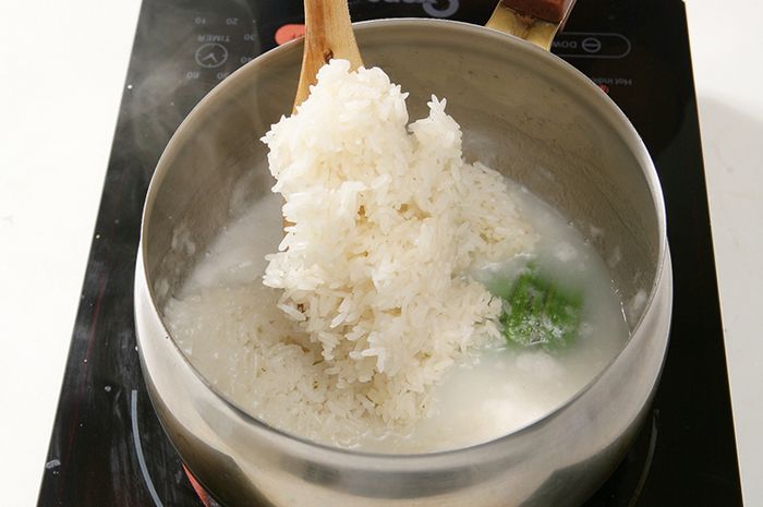 Jangan Sampai Salah Tengok Tips Memasak Beras Ketan Berikut