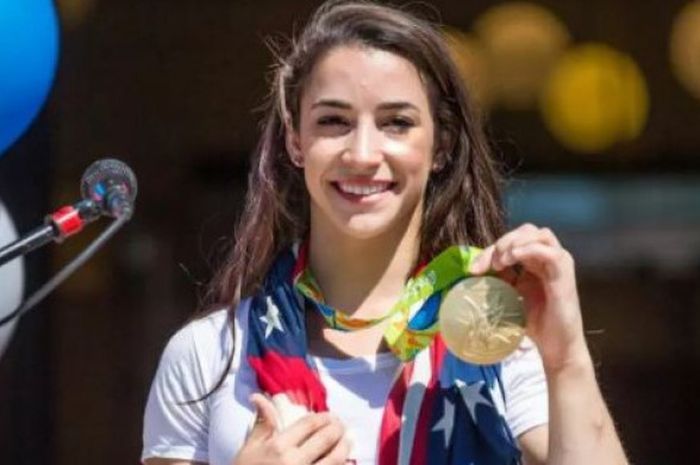 Pesenam cantik Amerika Serikat, Aly Risman