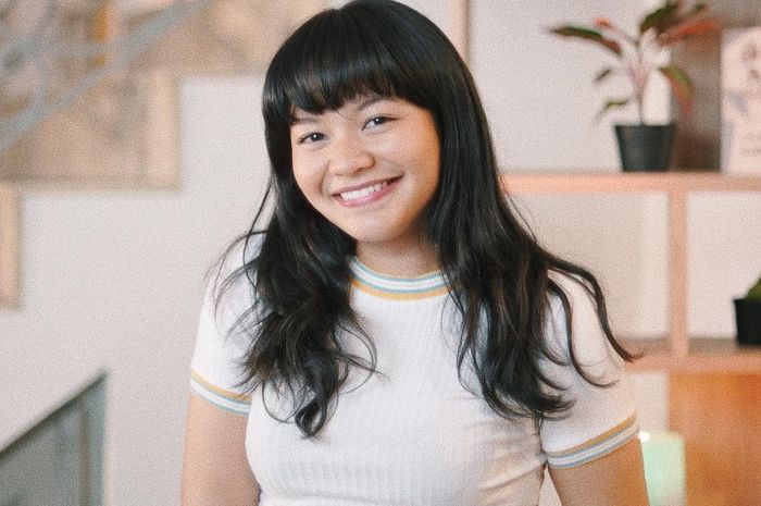 Hasil gambar untuk amel carla